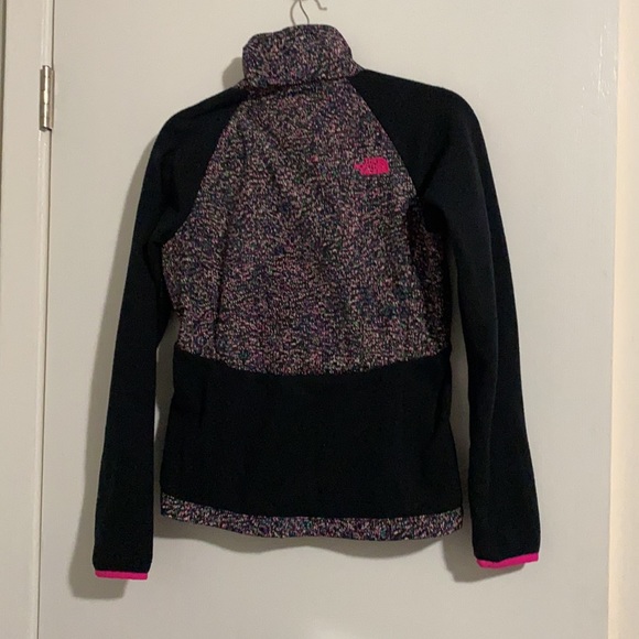 North Face zip up. Fleece. Like new condition. Hardly worn. Multi color. - Picture 5 of 6